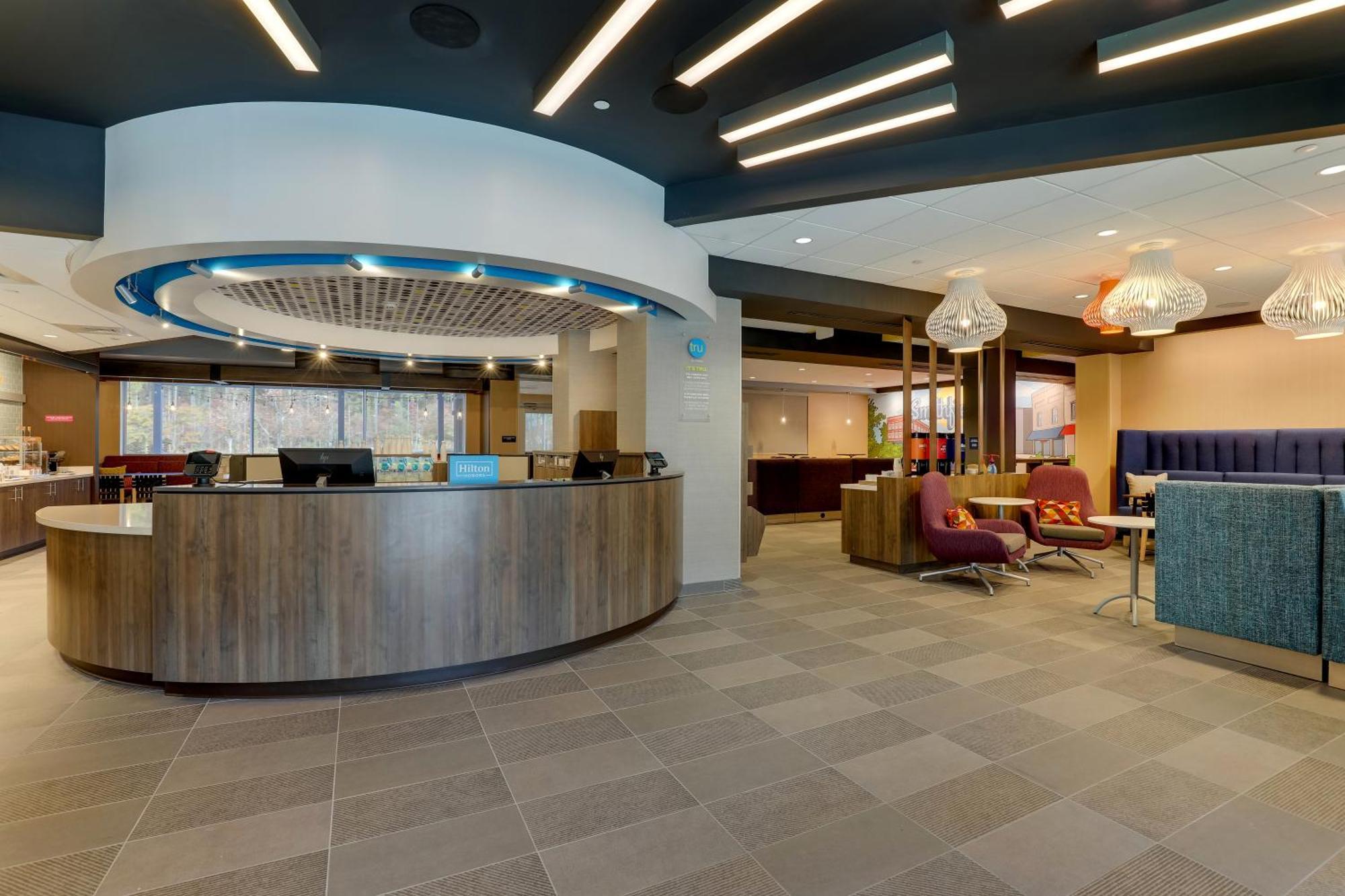 Tru By Hilton Leland Wilmington Hotel Exterior photo